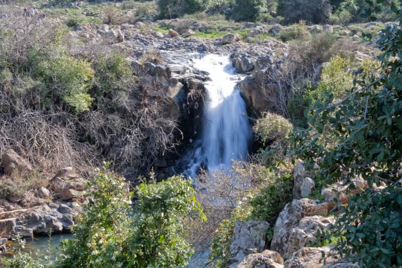 A Waterfall in Sa'ar Stream, Golan Heights, Israel | Sa'ar Stream in Golan Heights (IMG_8554.jpg)