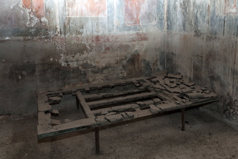 Remains of a bed in the House of the Wooden Partition, Herculaneum | Herculaneum, Campania (Italy) (IMG_2356.jpg)
