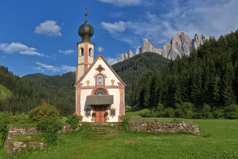 The Church of St. Johann (San Giovanni) in Ranui, Santa Maddalena, South Tyrol, Italy | The Dolomites I (IMG_3111_2.jpg)