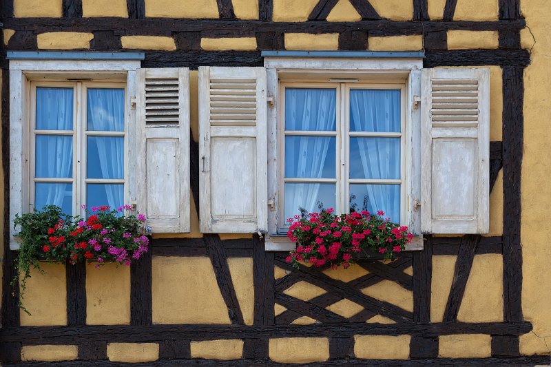 White Windows and Geraniums, Colmar, Alsace, France | Colmar Old Town - Alsace, France (IMG_2672.jpg)