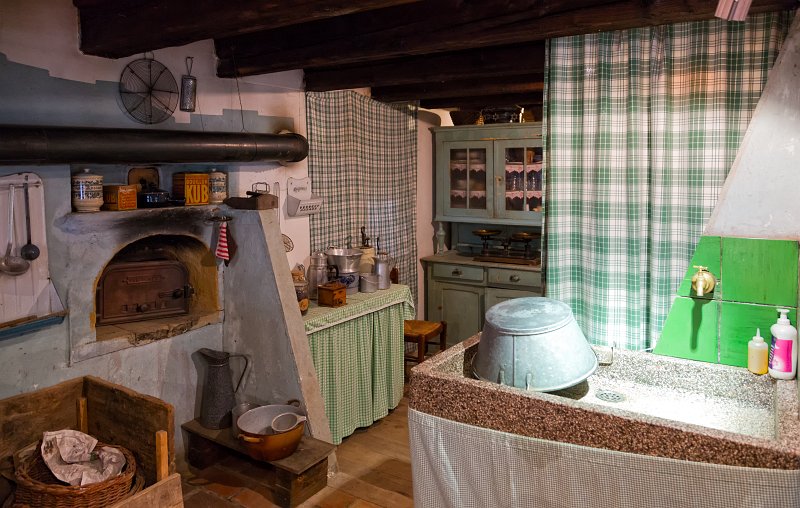 Kitchen, Open Air Museum of Alsace, Ungersheim, France | Open Air Museum of Alsace - Ungersheim, France (IMG_4359.jpg)