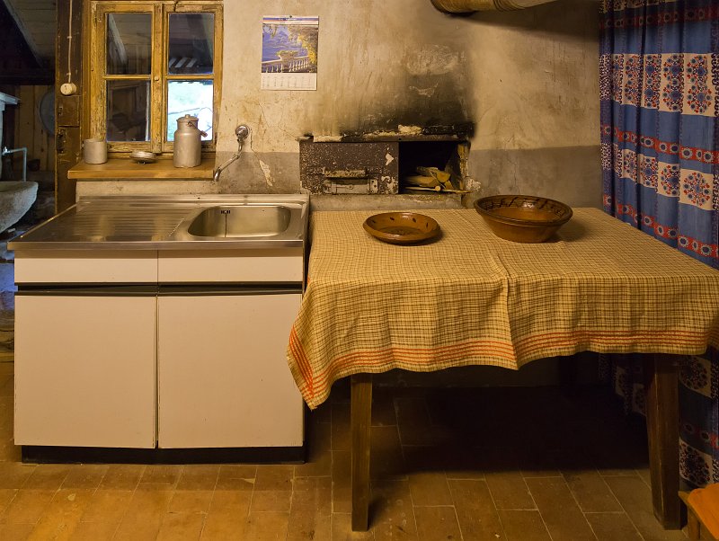 Kitchen, Black Forest Open Air Museum, Gutach im Schwarzwald, Germany | Black Forest Open Air Museum - Gutach im Schwarzwald, Germany (IMG_5776.jpg)