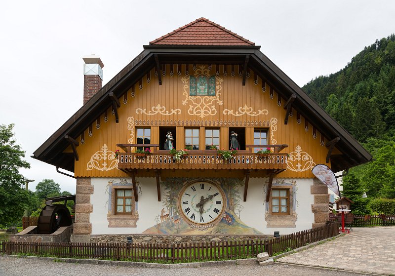 Cuckoo Clock at Hofgut Sternen, Breitnau, Germany | Triberg im Schwarzwald - Baden-Württemberg, Germany (IMG_5018.jpg)