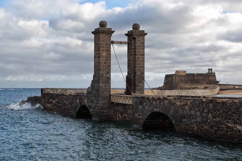 Bridge to San Gabriel Castle, Arrecife, Lanzarote | Lanzarote II (IMG_3630.jpg)
