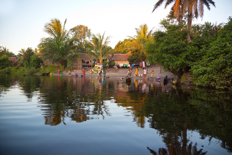 Fishermen Village, Pangalanes Canal, Madagascar | Madagascar - East (IMG_6475.jpg)