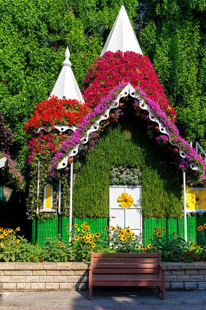 Dubai Miracle Garden, Dubai, UAE | Dubai Miracle Garden - Dubai, United Arab Emirates (UAE) (IMG_0365.jpg)